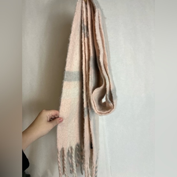 Steve Madden Pink and Gray Plaid Scarf - Picture 4 of 5